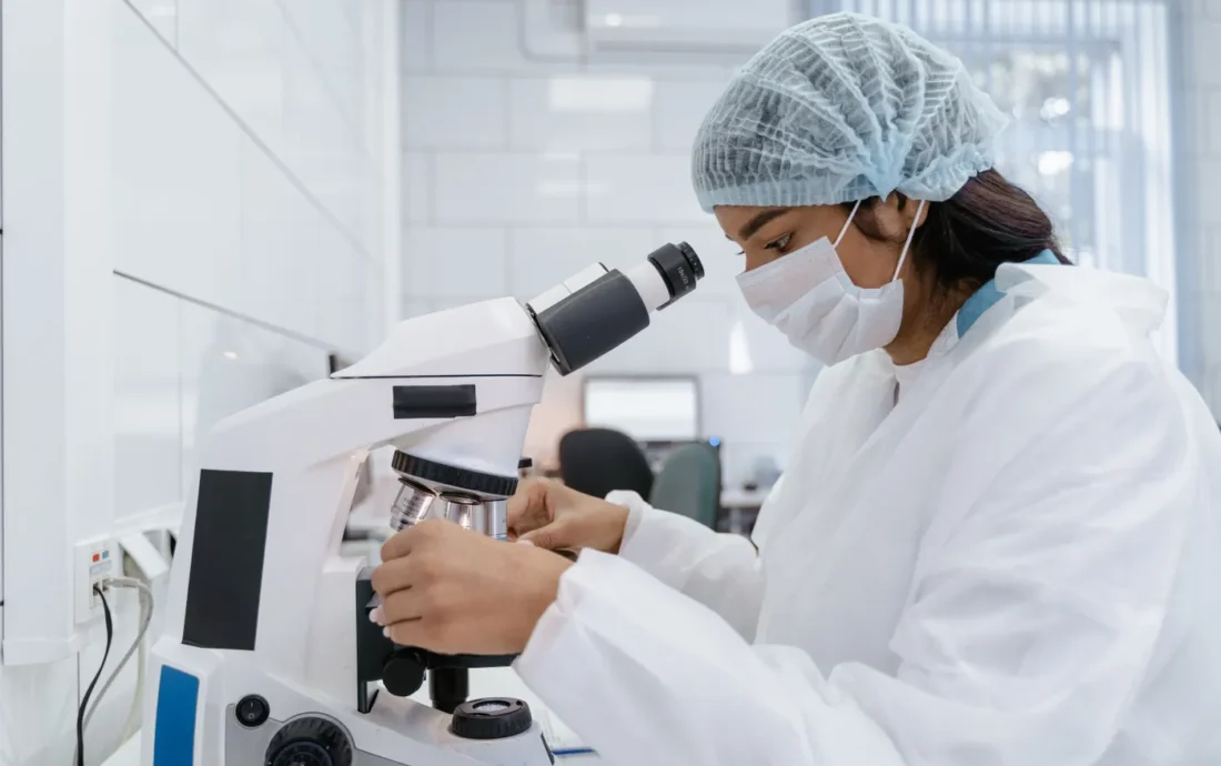 Lab Embryologist