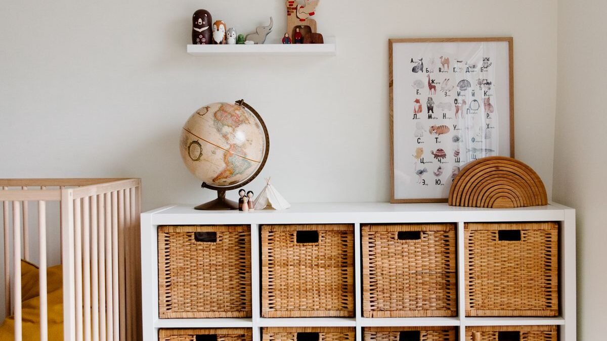 Decor Service Shelf