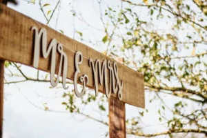 Mr and Mrs wooden sign